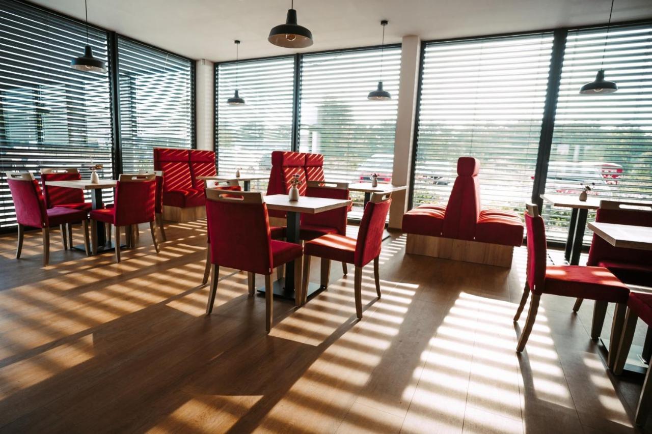 Pension Jasopa Пардубице Экстерьер фото